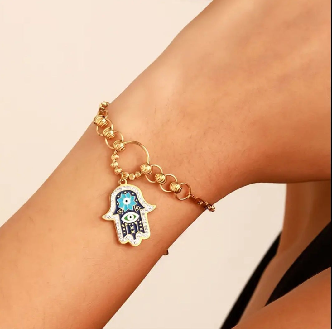 -Gold plated titanium Hamsa Bracelet