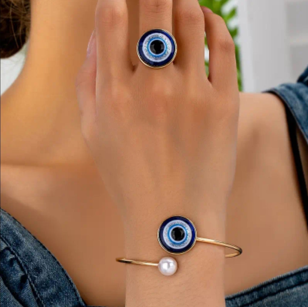 -ring and bracelet pearl with evil eye