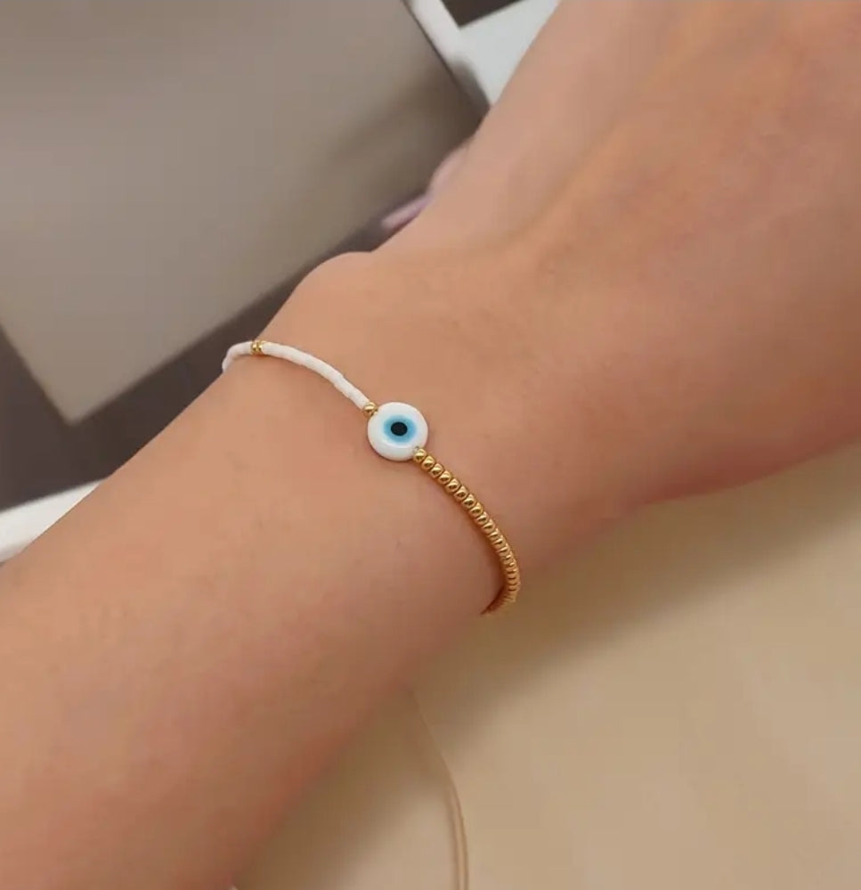 Gold/white evil eye bracelet