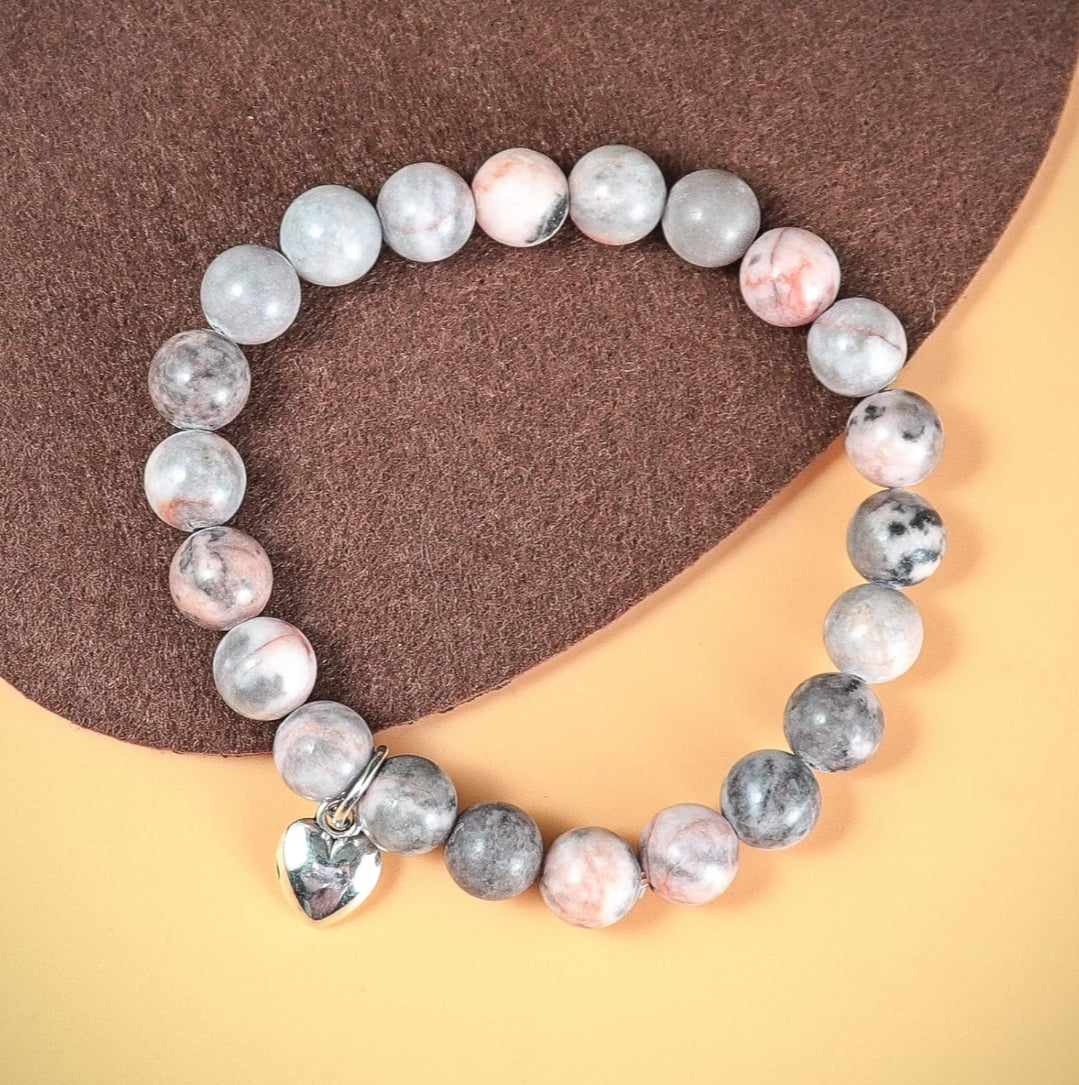 ¡La vida es dura, pero tu pulsera también!
