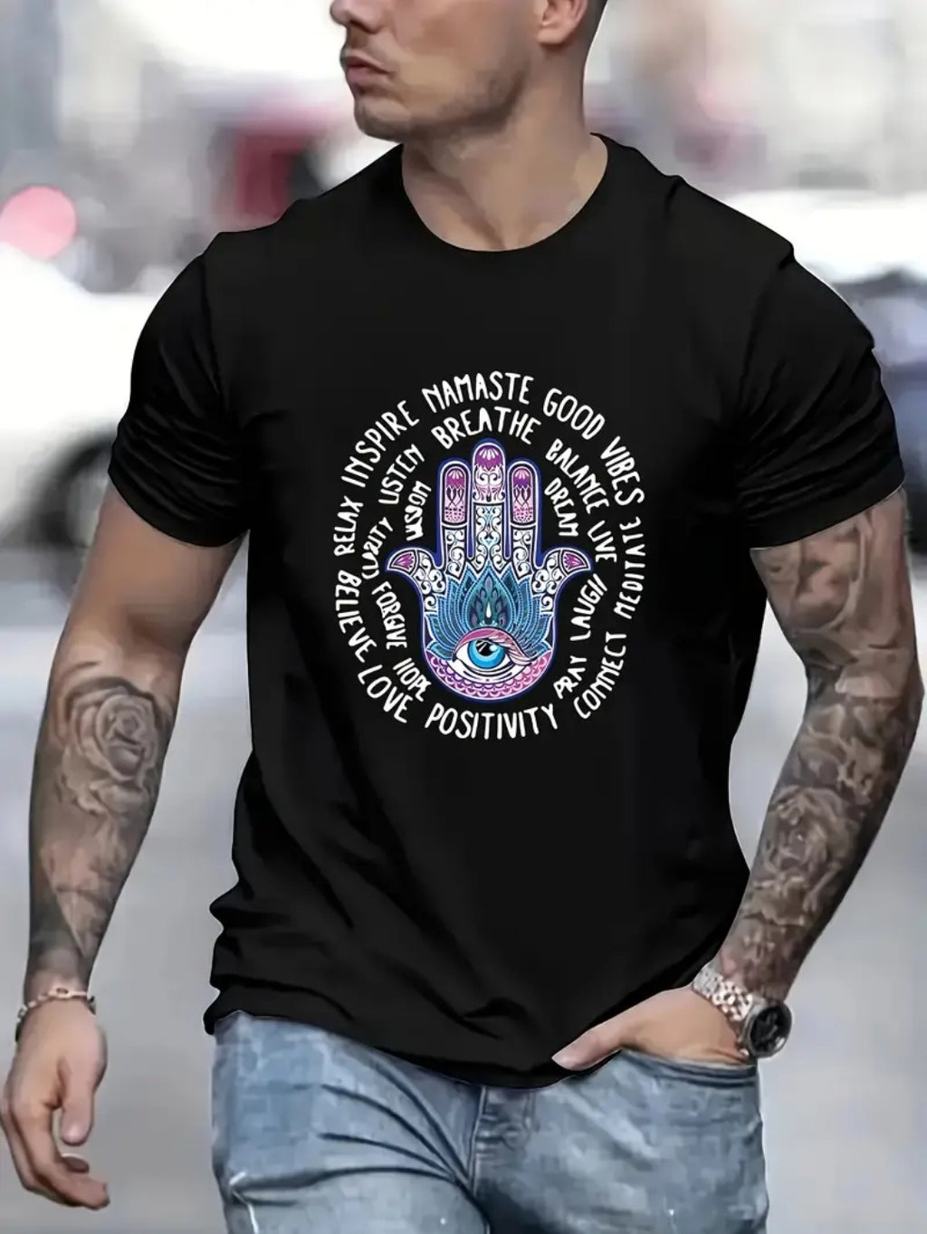 Camiseta con estampado de la Mano de Fátima, el Ojo Turco y la positividad